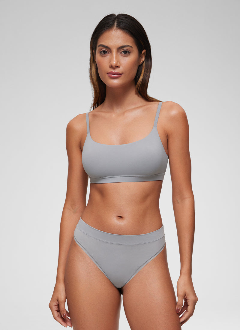 Softhold Double Lined Scoop Neck Bralettes Adjustable