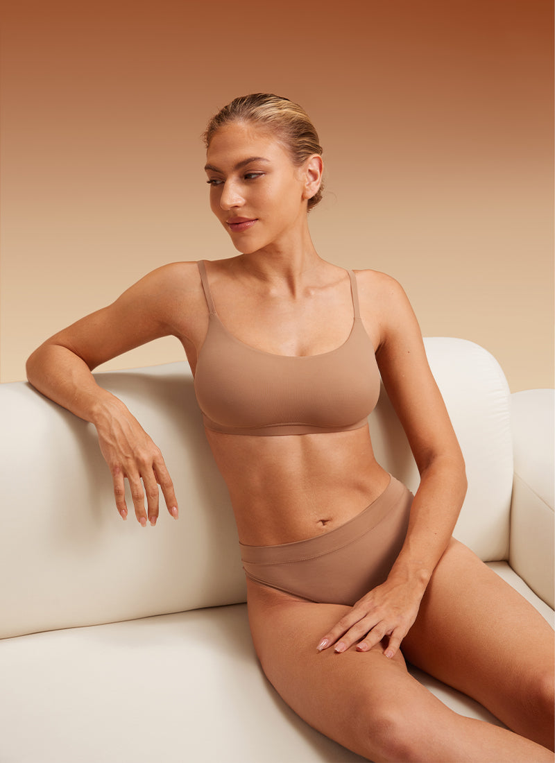 Softhold Double Lined Scoop Neck Bralettes Adjustable